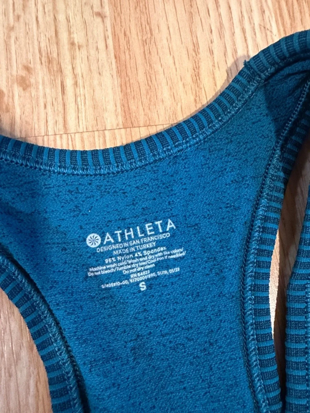 Athleta Speedlight Ruched Racerback Tank Top Size Small - Picture 3 of 5